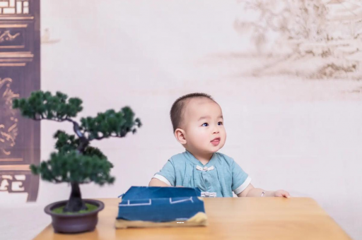 黔南宝宝几个月开始吃米粉 黔南宝宝几个月开始吃米粉